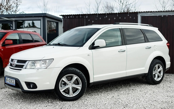 Fiat Freemont cena 59900 przebieg: 175000, rok produkcji 2015 z Tarnowskie Góry małe 742